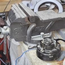 heavy duty vise